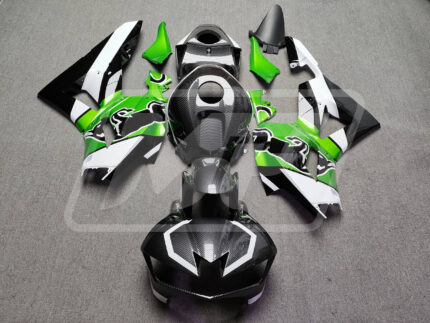 Honda CBR600RR 2013-2026 Gloss Black & White with Lime Green  & Carbon Fiber Style Bull ABS Fairings | Monster Fairings