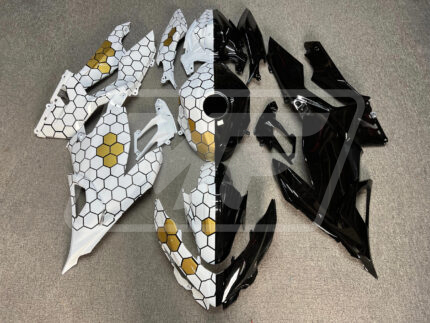 (IN STOCK) Kawasaki Ninja 400 2018-2024 Gloss White With Gold Honeycomb Pattern & Black Split ABS Fairings | Monster Fairings