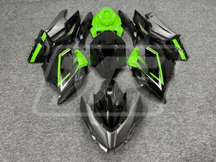 Kawasaki EX400 18-24 Green Black and Silver