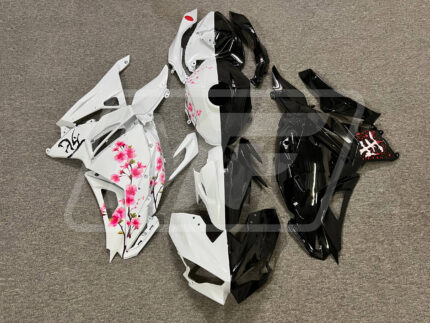 Kawasaki EX500 24 Gloss Black & White Cherry Blossom Split
