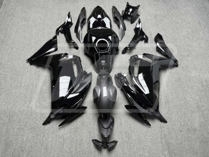 Kawasaki Ninja 650R 2020-2026 Gloss Black & Carbon Fiber Style ABS Fairings | Monster Fairings